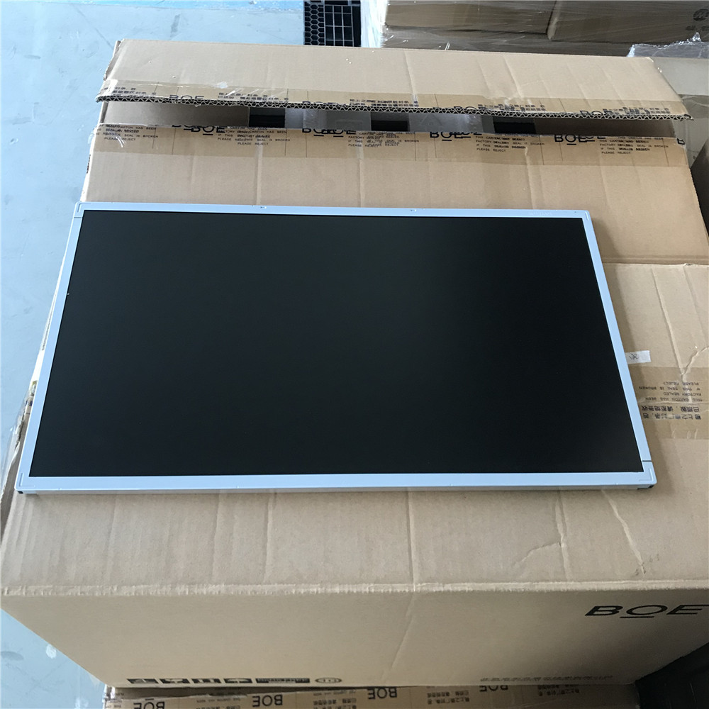 LM215WF3正面實拍1.jpg
